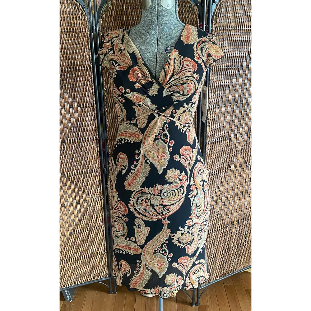 Size S-M//NWT Vintage Y2K Flutter Sleeves Dress